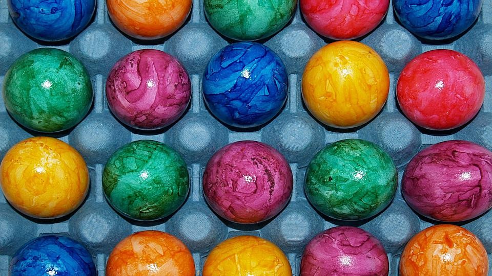 Priecīgas Lieldienas! Lūk, jaunākās olu krāsošanas metodes - ātri, ērti, skaisti! (Bilde 2)