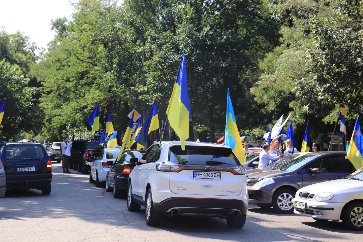Uzmanību zibakcija! Auto Brīvības brauciens ar Ukrainas karogiem gar Krievijas vēstniecību. Aicināti visi! (Bilde 2)