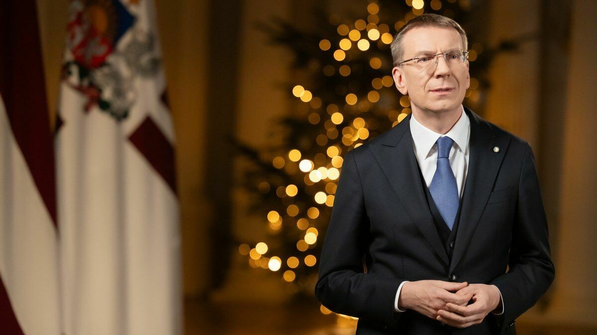 Kritizēts par pīrādziņiem un par "katram savu Latviju". Valsts prezidenta Edgara Rinkēviča uzruna gadumijā (Bilde 2)
