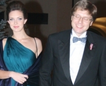 Ušakova seksīgā kundze bez apakšveļas - skaistāka par Andželīnu Džoliju (FOTO)