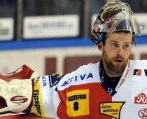 41 gada vecumā Čehijas hokeja izlases vārtsargs izdarījis pašnāvību