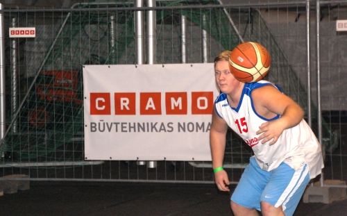 "Ghetto Basket Winter Edition" piedalās arī pusbrāļi FELDMAŅI (FOTO) (Bilde 2)