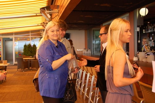 AISHA pirms došanās uz Oslo saņem ar dzimumlocekli radītu portretu (FOTO) (Bilde 3)