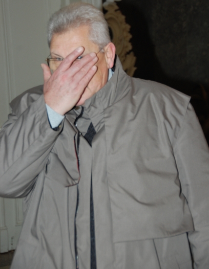 Komponists Juris Karlsons piedraud sasist fotokameru (FOTO) (Bilde 1)