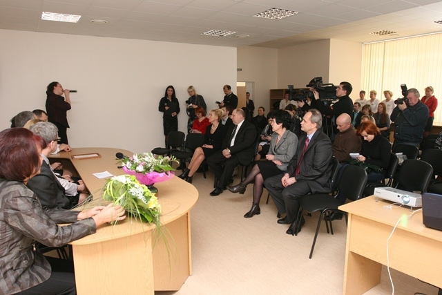 Glābējsilīti Daugavpilī atklāj ministri un deputāti, godinot Mārtiņu Freimani (Bilde 1)