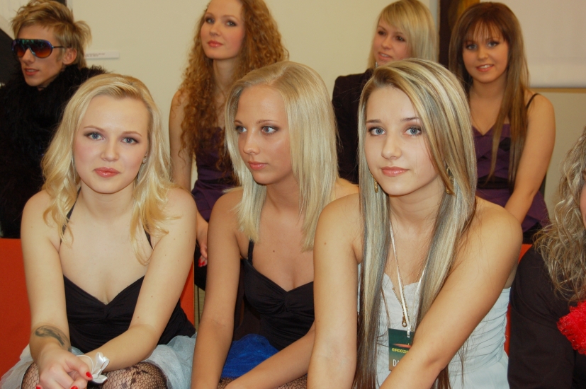 Šikākie Eirodziesmas 2011 dalībnieku tērpi (FOTO) (Bilde 2)