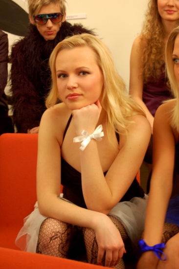 Šikākie Eirodziesmas 2011 dalībnieku tērpi (FOTO) (Bilde 3)