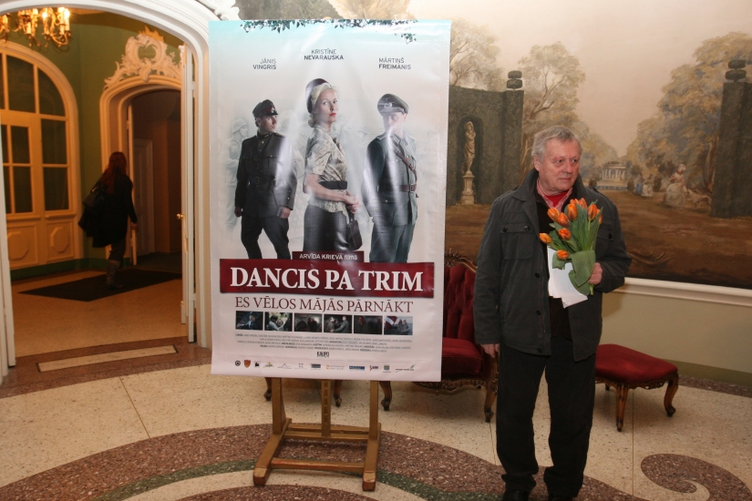 Pārpildīta zāle uz filmas prezentāciju ar Mārtiņu Freimani galvenajā lomā - FOTO (Bilde 3)