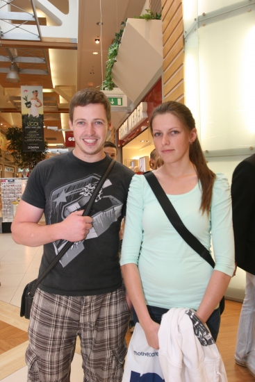 Kamaniņu braucējs, čempions Andris Šics parādījis savu skaisto māsu - FOTO (Bilde 1)