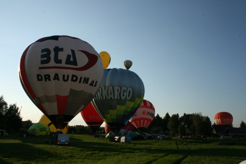 Gaisa balonu festivāla organizatori sola aizraujošu programmu  (Bilde 1)