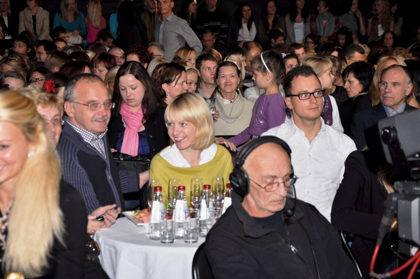Daces Upītes draugs pilda arī miesassarga fukcijas (FOTO) (Bilde 1)