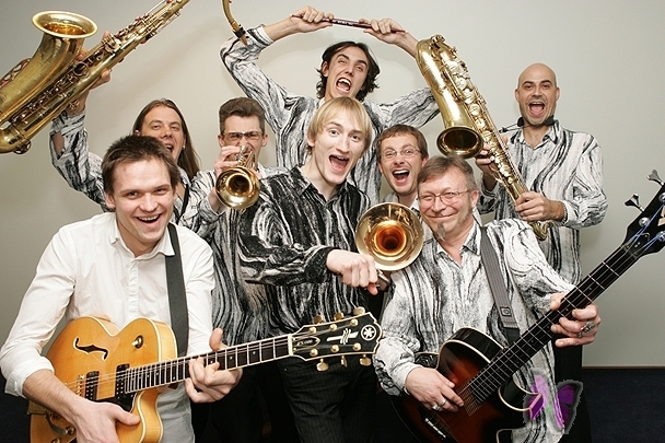 Liepājā viesosies rock & roll grupa "Keksi" (Bilde 1)