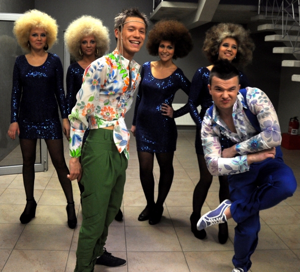 Disko supermuša un stilīgi tērpi (FOTO) (Bilde 3)