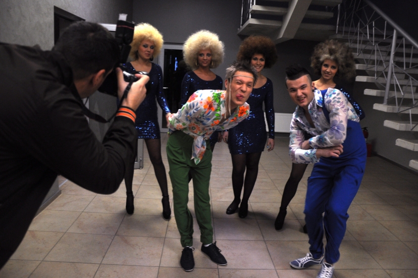 Disko supermuša un stilīgi tērpi (FOTO) (Bilde 4)