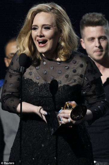 «Grammy» mūzikas balvu pasniegšanas ceremonijā triumfē Adele (FOTO) (Bilde 4)