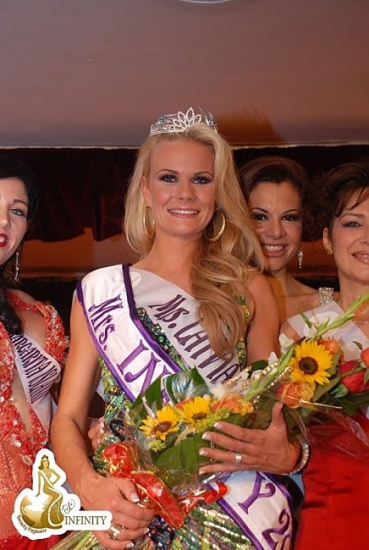 REŠETINA sieva gaida otro bērnu (Bilde 4)