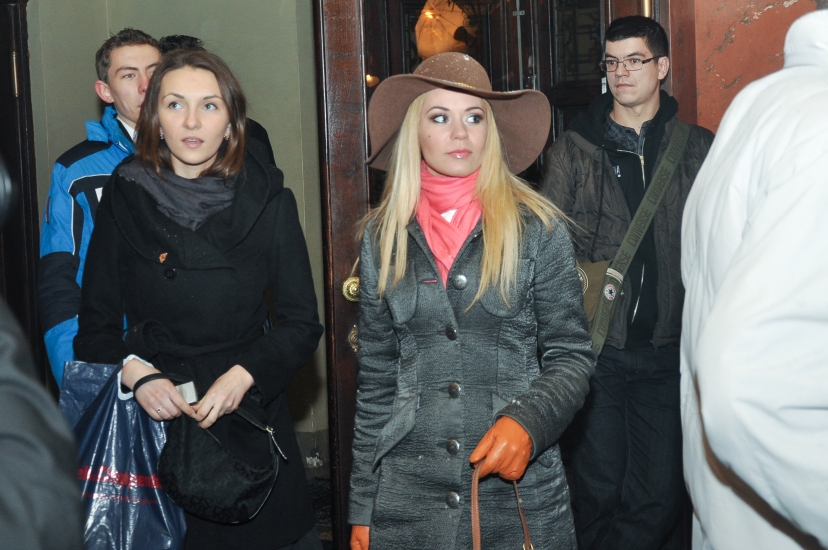 Jenny May izvēlas netipisku ziemas cepuri (FOTO) (Bilde 1)