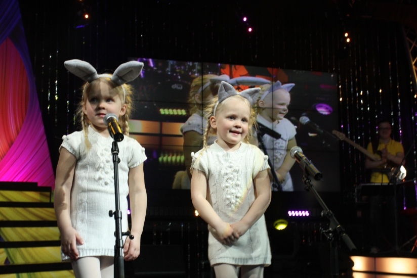 Atklāts muzikālais šovs „Dvīņi dzied!” (FOTO) (Bilde 4)