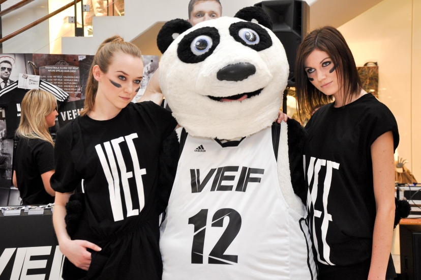 "VEF Rīga” prezentē zīmola MAREUNROL’S klubam radītus kreklus (FOTO) (Bilde 4)