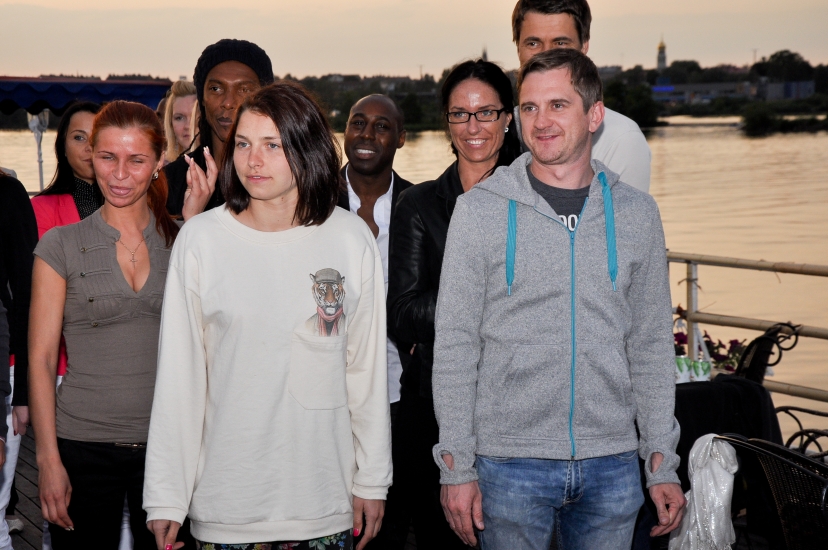 Jānim Skutelim jauna draudzene (pārīša FOTO) (Bilde 4)