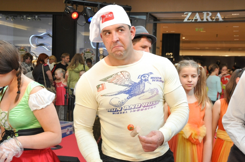 Raivja Vidža interesantās sejas izteiksmes (FOTO) (Bilde 3)