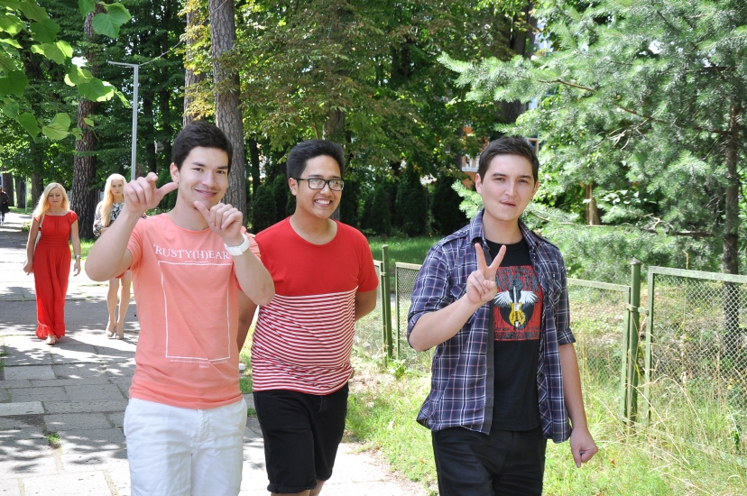 "Jaunā viļņa 2012" dalībnieku ikdienas stils (FOTO) (Bilde 2)