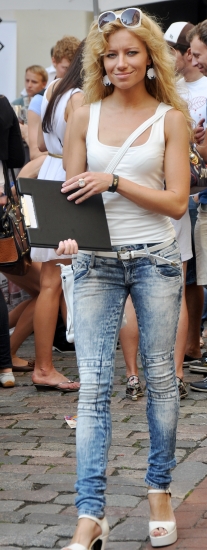 Vita Baļčunaite nodemonstrējusi seksīgo augumu (FOTO) (Bilde 3)