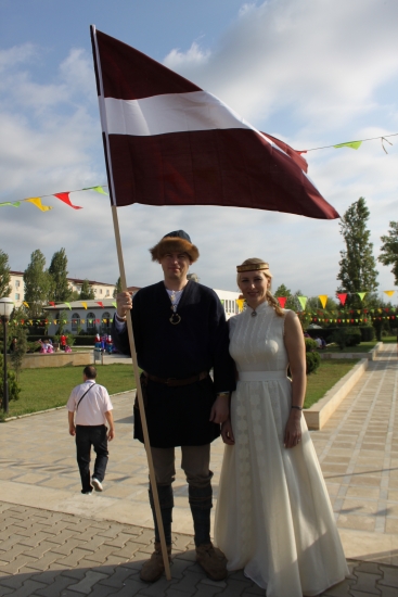 Anmary un vīru kopas "Vilki" piedzīvojumi Azerbaidžānā (FOTO) (Bilde 3)