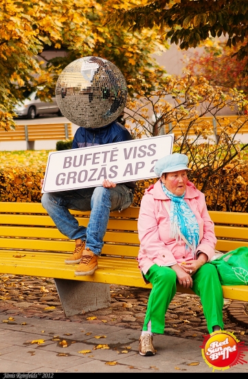 Disko-galvas jau 2.gadu tiekas bufetē (Bilde 2)