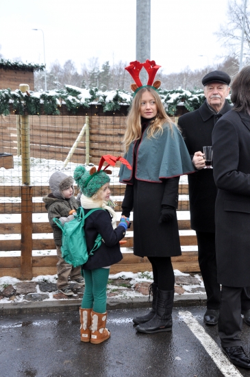 Santa Bindemane-Mihelsone kopā ar bērniem bauda izklaides (Bilde 2)