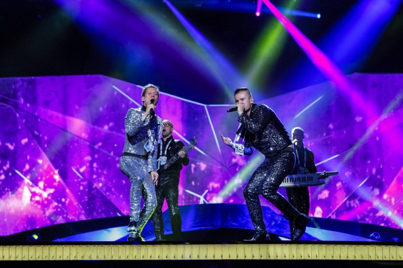 Grupa "PeR" iemēģinājusi lielo Eirovīzijas skatuvi FOTO+VIDEO (Bilde 4)