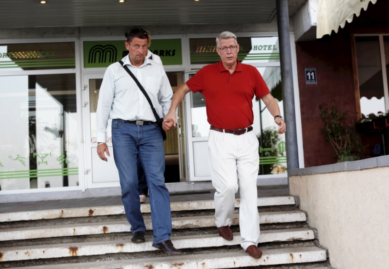 Valdis Zatlers ir tuvu paralīzei (Bilde 1)