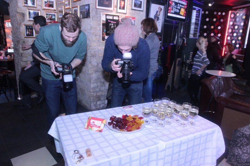 FOTO: Latviete Linda Vētra pilnībā izģērbjas! Erots 2014 galvenā zvaigzne ir mūsējā (Bilde 2)