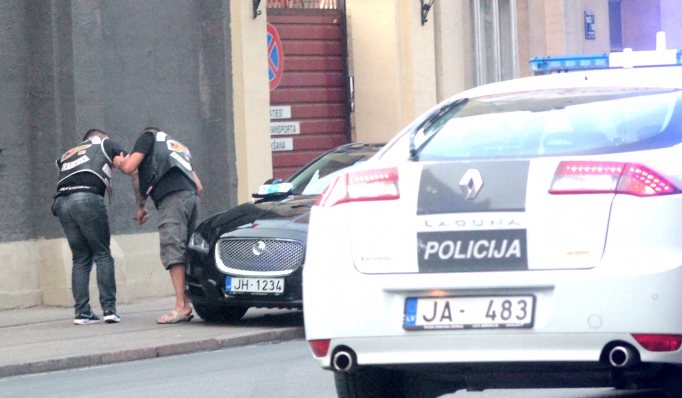 Raivis Vidzis cieš autoavārijā - FOTO NO NOTIKUMA VIETAS (Bilde 1)
