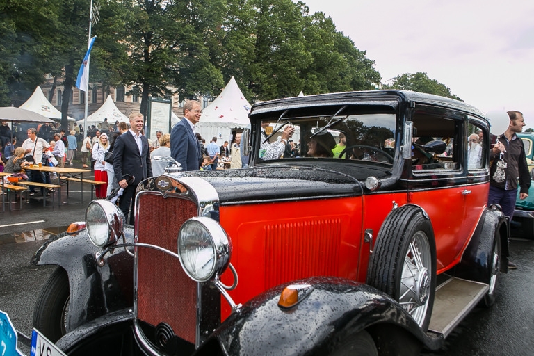 FOTO: Antīko auto parāde (Bilde 4)