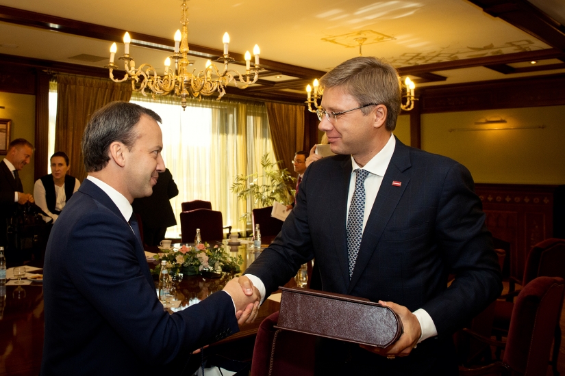 Ušakovs tiekas ar Krievijas vicepremjeru - FOTO (Bilde 1)
