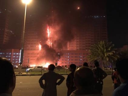 JAUNĀKIE FOTO/VIDEO no Dubaijas ugunsgrēka (Bilde 1)