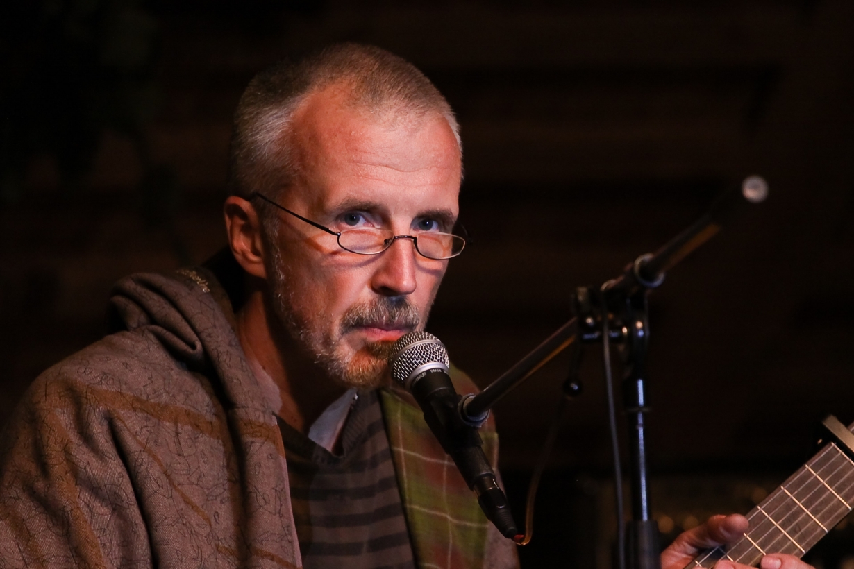 SKANDALOZI: Kaspars Dimiters par sauso ateju un izmirušo latviešu tautu, dzeju, kultūru un mākslu (Bilde 3)