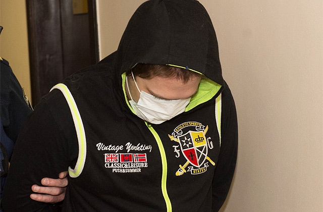 Imantas pedofils. 20 gadus jauns puisis vārdā Nauris Pikšteins. FOTO (Bilde 1)