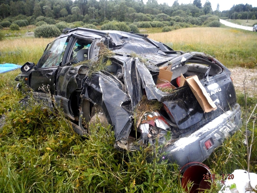 Rīgā ar motociklu nositās 27 gadus vecs jaunietis. Neļauj braukt dzērumā! (Bilde 2)