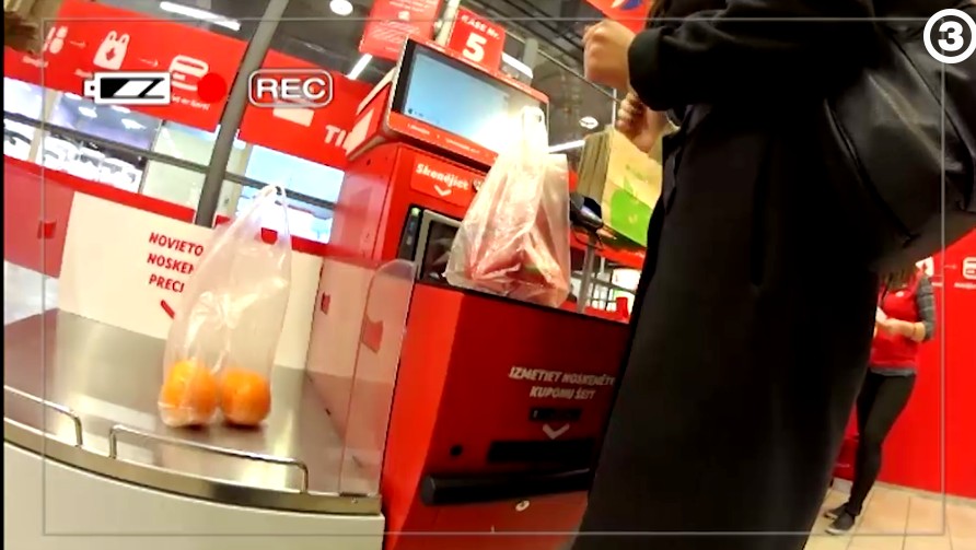 Raidījums atmasko, kā Rimi pašapkalpošanas kasēs apkrāpj pircējus (Bilde 2)