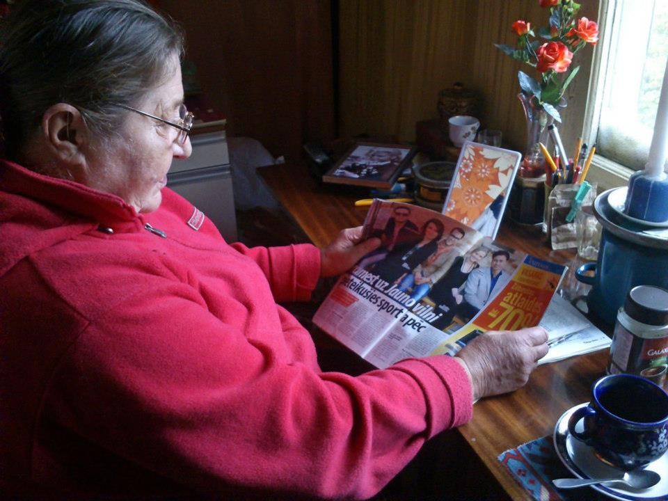 Mūžībā aizgājusi kolorītākā latviešu kinozvaigzne Purva Inta (Bilde 4)