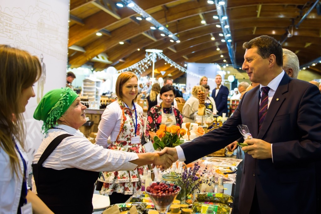 No lietišķiem kontaktiem līdz gastronomiskiem baudījumiem izstādē Riga Food 2017 (Bilde 1)