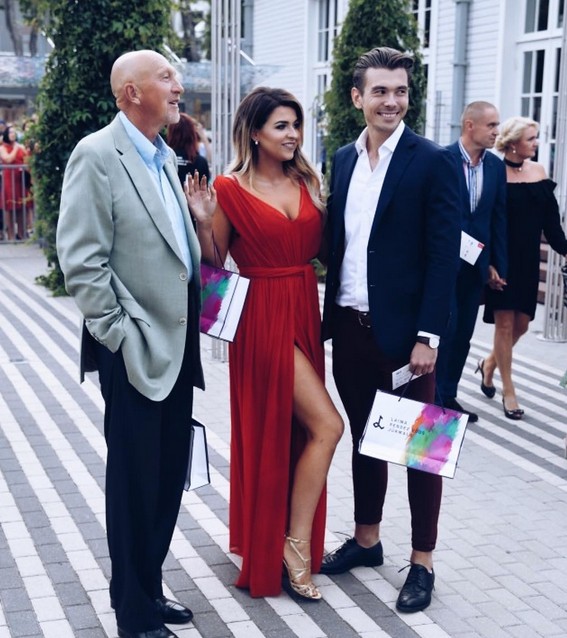 Nikola Krištopane paliek arvien smukāka un seksīgāka (Bilde 3)