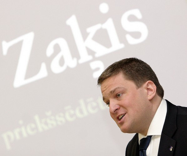 Skandalozais balsu pircējs Zaķis Lieldienās atvadās no tautas un politikas (Bilde 2)