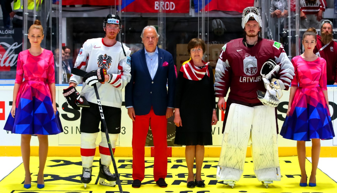 Smalka uzvara! 2019.gada Pasaules čempionāta pirmajā spēlē Latvijas hokejisti pārsteidz pārliecinoši (Bilde 1)