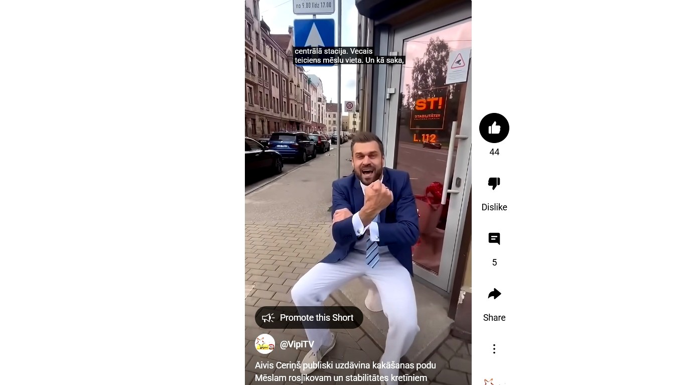 Aivis Ceriņš publiski uzdāvina kakāšanas podu Mēslam rosļikovam un stabilitātes kretīniem (Bilde 1)