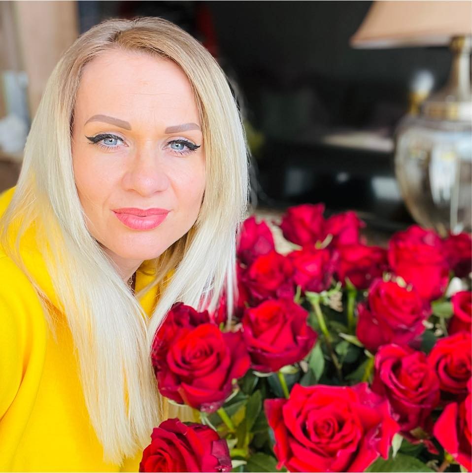 Cilvēka prātam neaptverami. NMPD Latvijas ātrās palīdzības mediķe izdara pašnāvību iebraucot Daugavā. FOTO / VIDEO (Bilde 3)