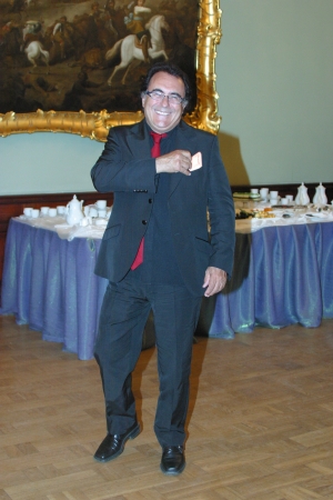 Albano kritīs pie latviešu sieviešu kājām ar jaunām dziesmām (foto) (Bilde 2)