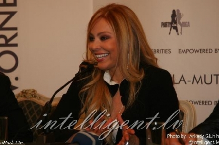 Neticami skaistā Ornella Muti Rīgā (FOTO) (Bilde 3)